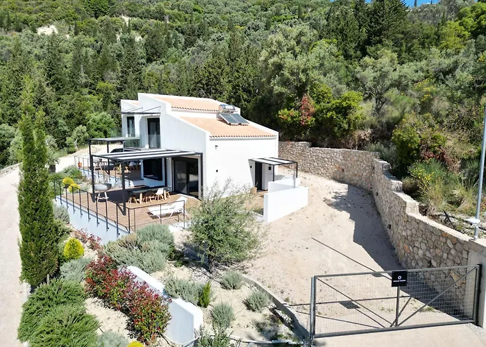 Vasiliki Houses