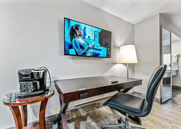 Metro Tempe Extended Stay - King Studio