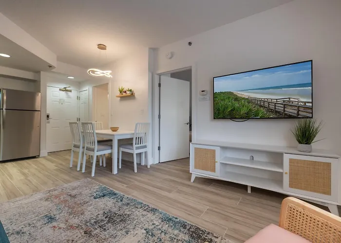Pool View Apartment Near Epic Universe And Universal Studios