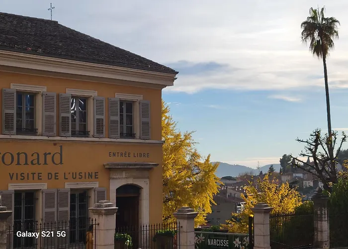 Grasse Aux Parfums