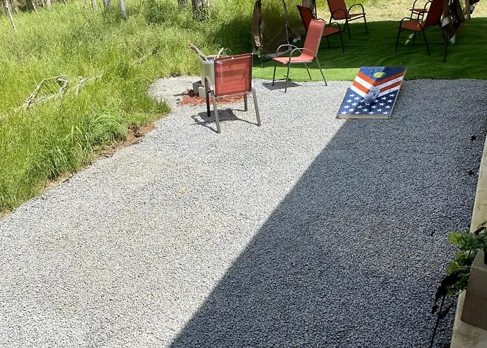 Private Cozy Hideaway With Deck Escape Austin 35Mi