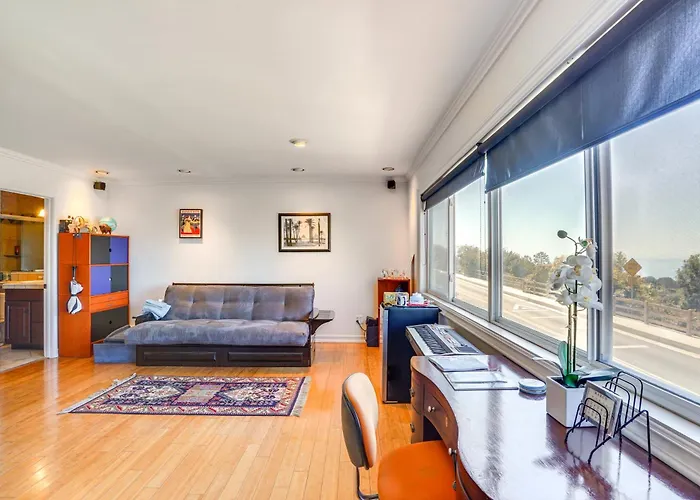 'Belle View' Laguna Beach Getaway W/ Patio