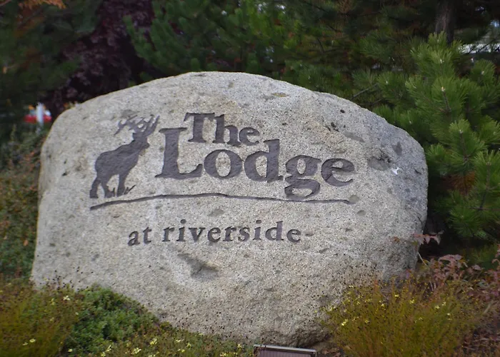 The Lodge At Riverside