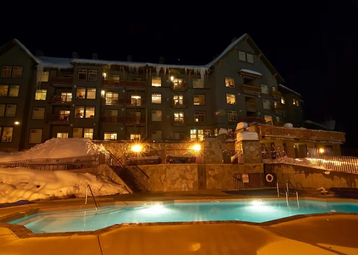 Snow Creek Lodge By Fernie Lodging Co