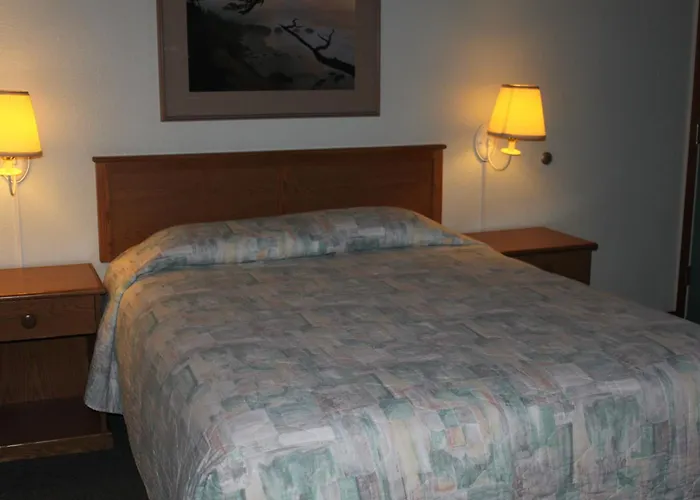 Azalea Lodge