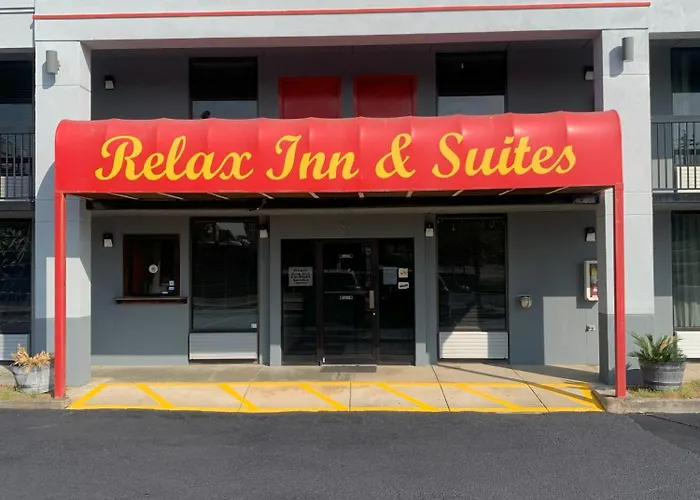 Relax Inn & Suites