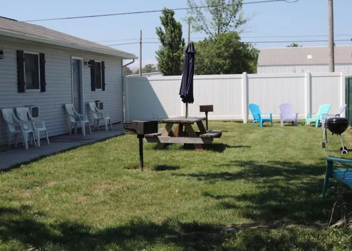 White Caps Motel And Rv Park