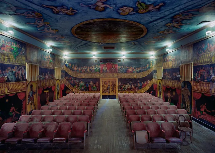 Amargosa Opera House&Hotel