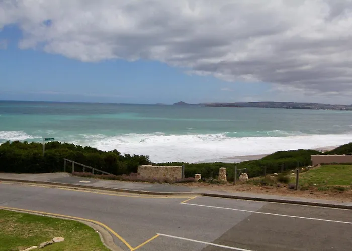 Southern Sands' Beachfront Apartment