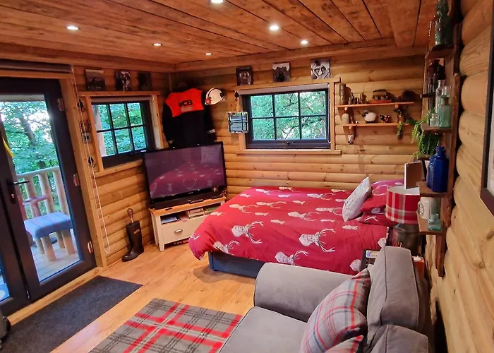 The Miners Log Cabin