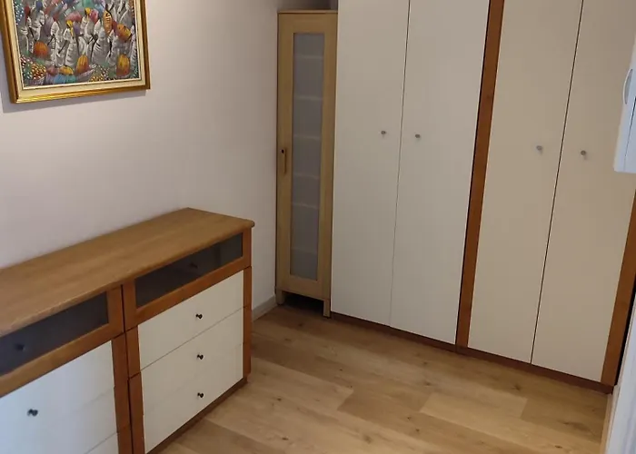 Guillaumont Apartment