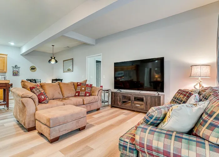 Pet-Friendly Georgia Home W/ Pool Access!