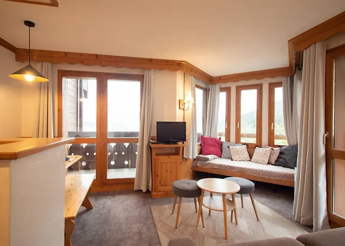 Appartement Cosy Avec 2 Balcons, Casier A Skis Et Services Inclus, Valmorel