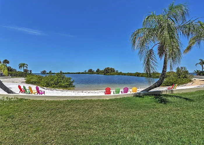 Gulf-View Condo W/ Heated Pool In Hudson!