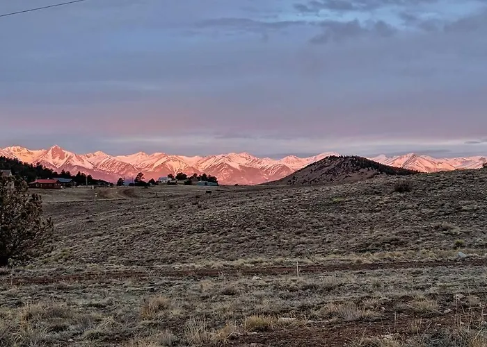 Beautiful Quiet Getaway In Dark Skies Community. Perfect For A Relaxing Stay In The Mountains