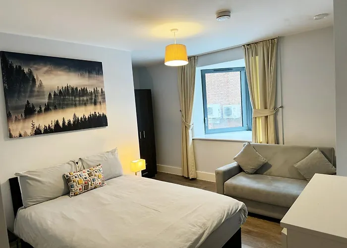 Elegant Plus Luxury Apartments