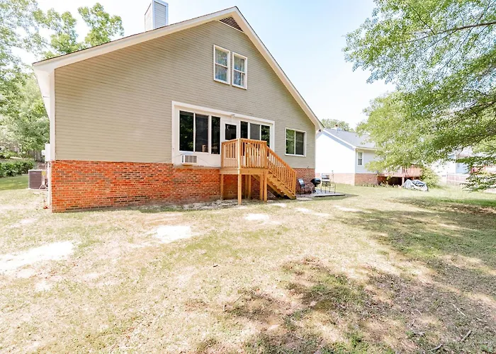 10 Mins To Lake Murray! The Dutch Creek Cottage