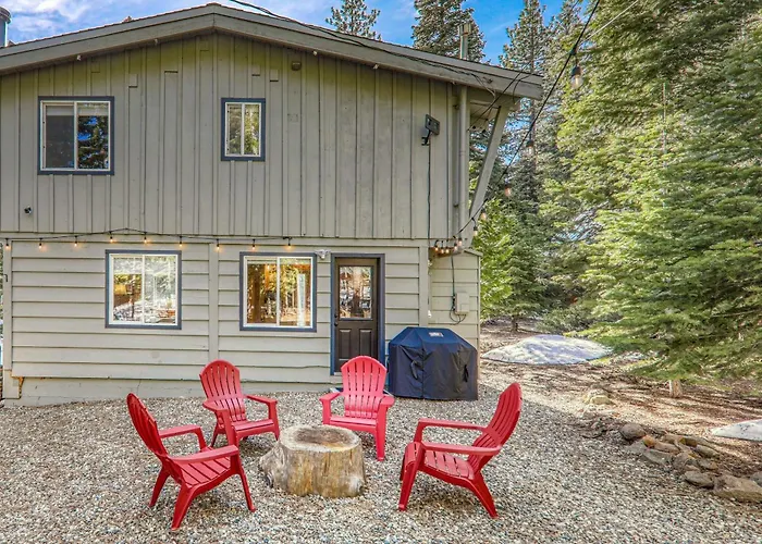 3Bd Retreat - 5 Min To Beach Trails & Town