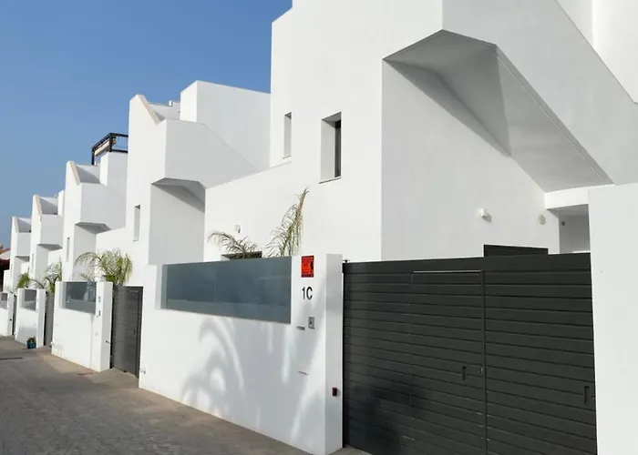 Inmovecos villa de lujo Cabo Negrete