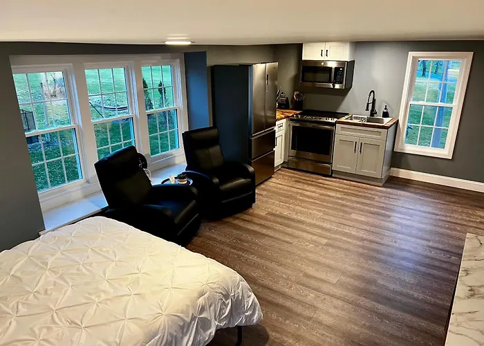 Turner Park Suite