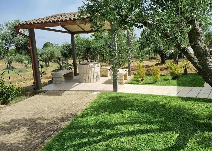 Accogliente villa con piscina