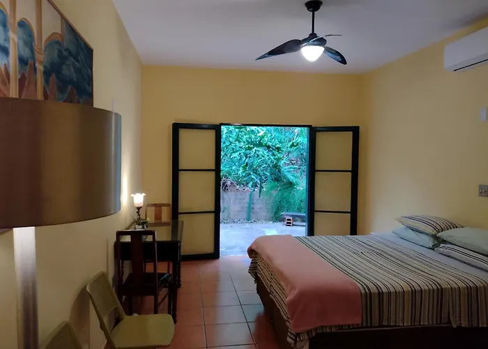 Suites Brotas City
