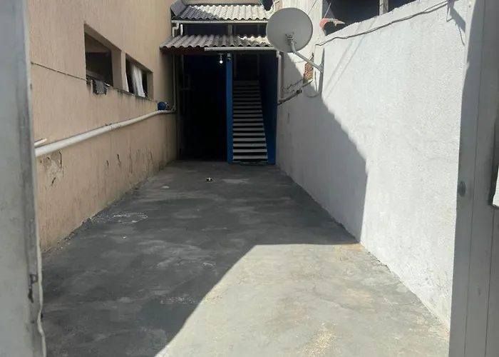hospedagemsaopedro apartamento com garagem a 13 km de Cabo frio 22 km de arraial do cabo