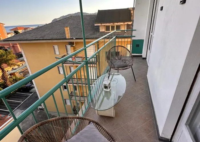 Vista Mare 2 Suites 150 Mt From Sea