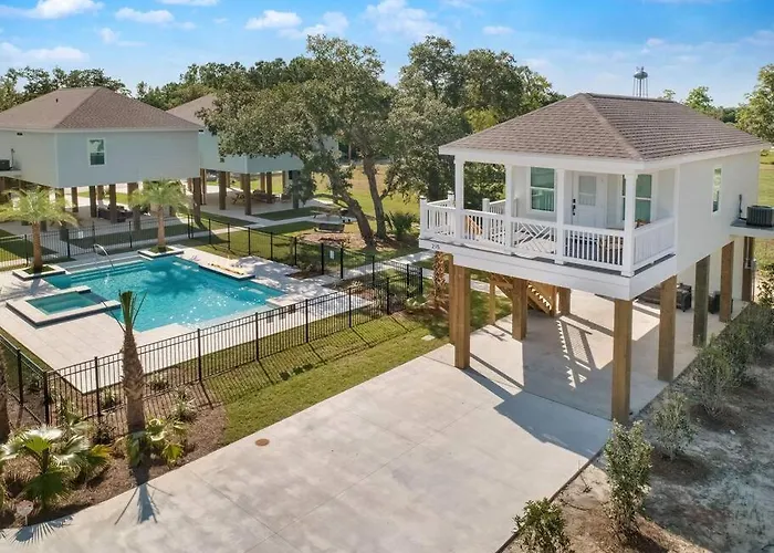 Waveland Beach Cottage 215