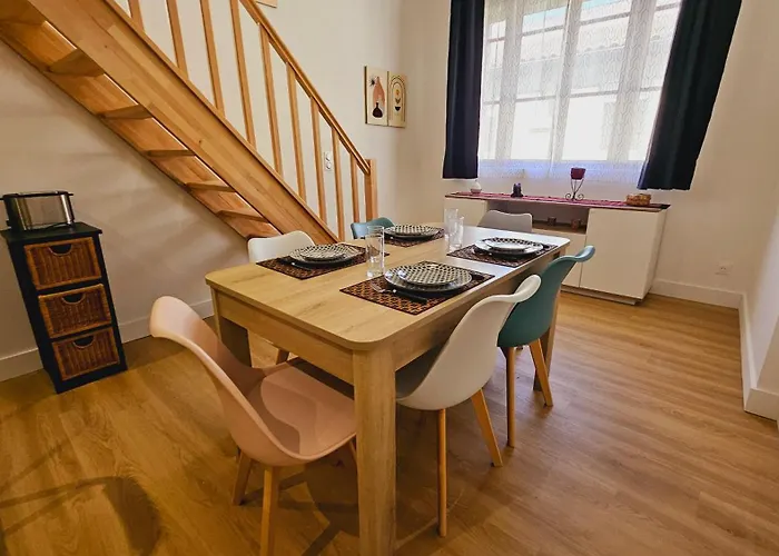 Maison Renovee, Agen Centre