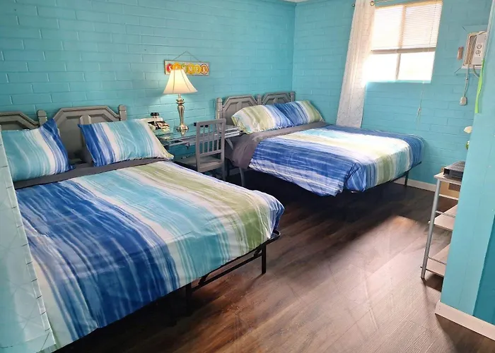 Lake Point Motel