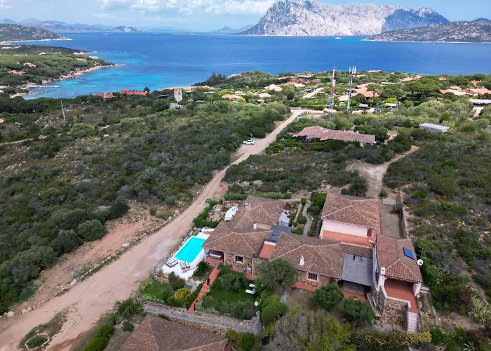 Villa Capo Coda Cavallo Piscina Privata