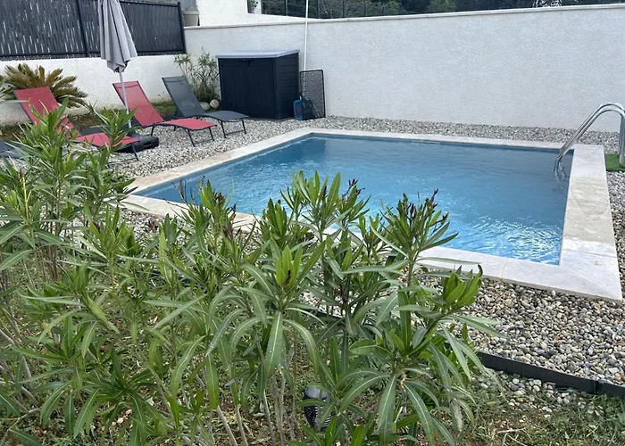 Vacances En Ardeche "Maison Chauvet"
