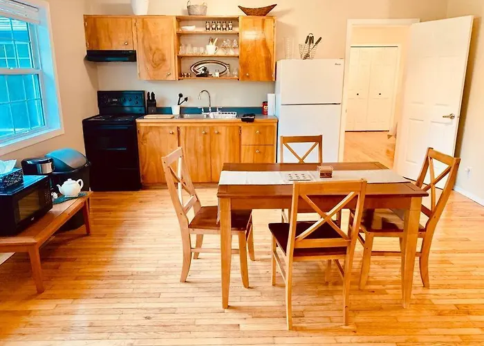Blue Cedar Suite