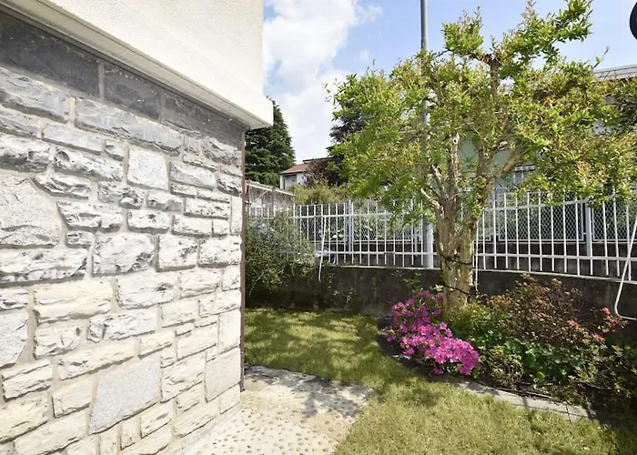 Anzio 9 Guest House