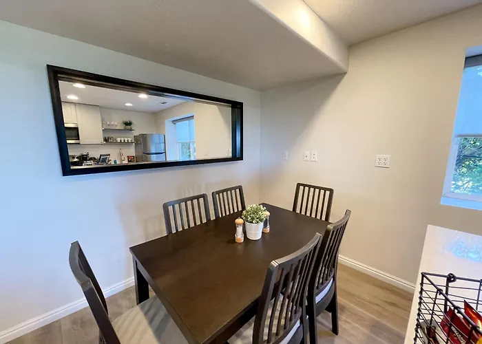 City View Retreat 2 Bedroom 1 B