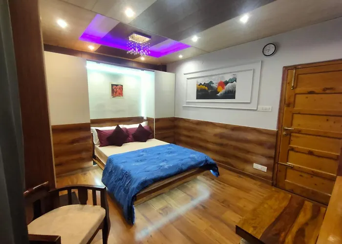 Shimla Abode