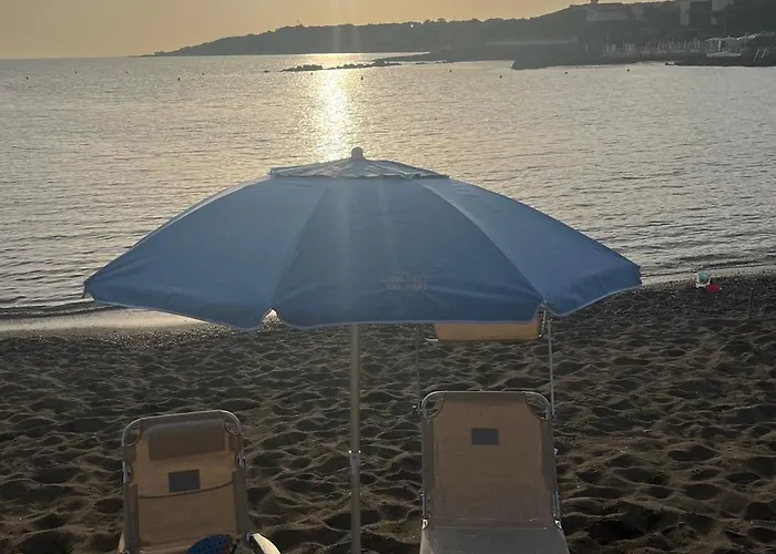 A Due Passi Dal Mare