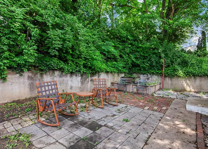 Duplex Hideaway In Saint Charles Mo