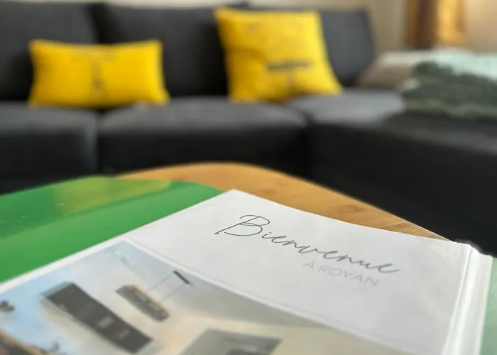 Au Coeur Du Marche, Appartement Confort Avec Wifi, Centre-Ville