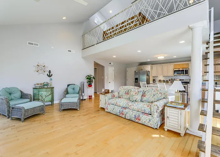 New Bern Home W/ Water View Near Downtown!