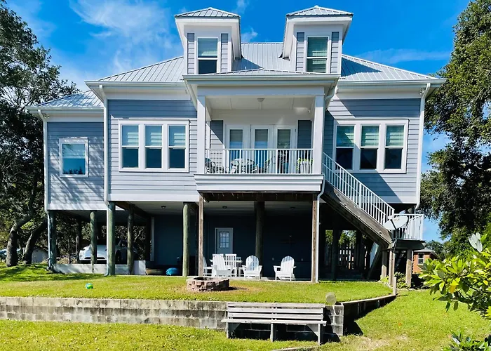 Navarre Bayhouse Retreat