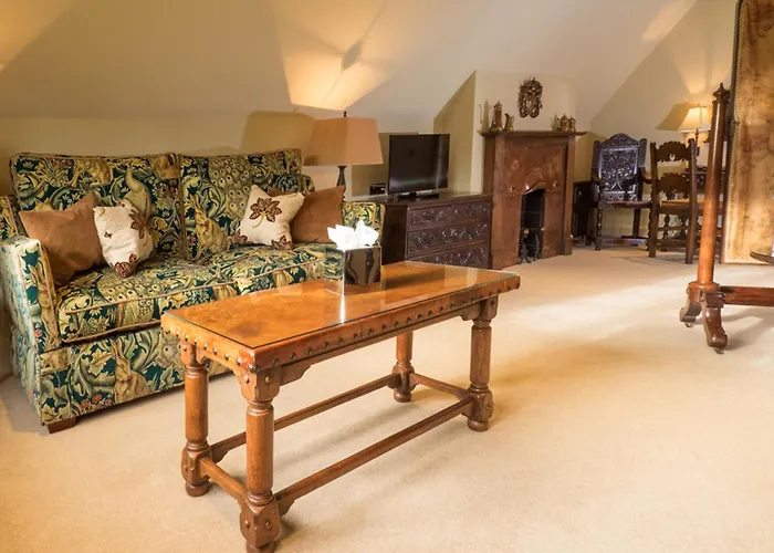 Hever Castle Luxury Bed And Breakfast