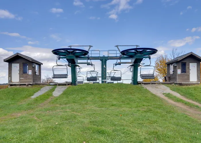 'The Padres' Place' Located In A 4-Season Resort