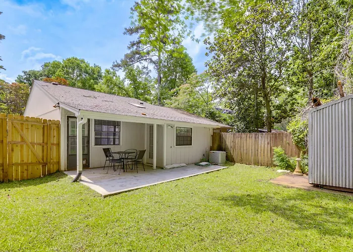 Pet-Friendly Home Near Dtwn Tallahassee!
