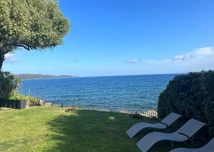 Maison Pieds Dans L Eau St Florent