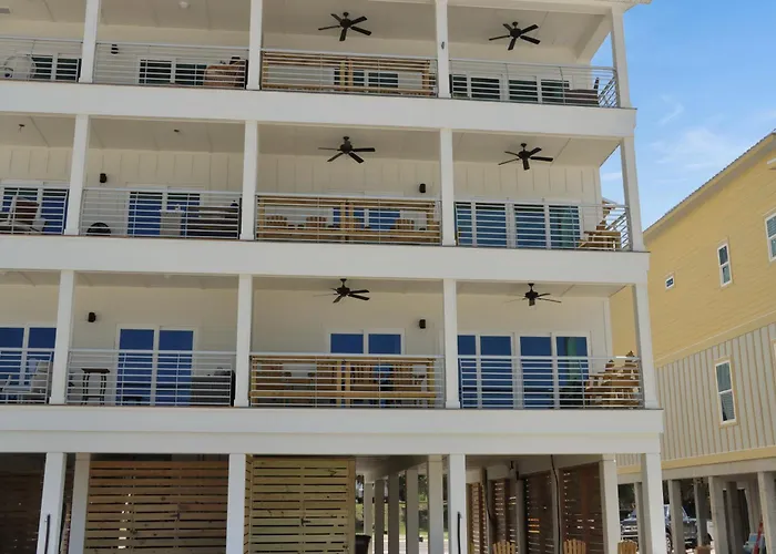 The Great White 2 By Pristine Properties Vacation Rentals