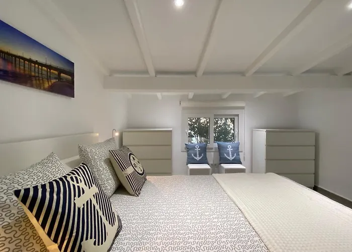 Luxury Oceanfront Villa In An Idyllic Location No1