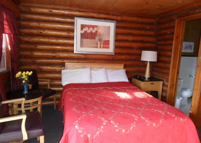 Seven Dwarfs Cabin - On The Brook Cabins