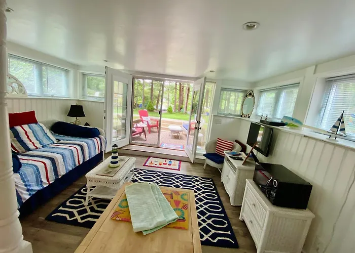 Clear Pond Suite